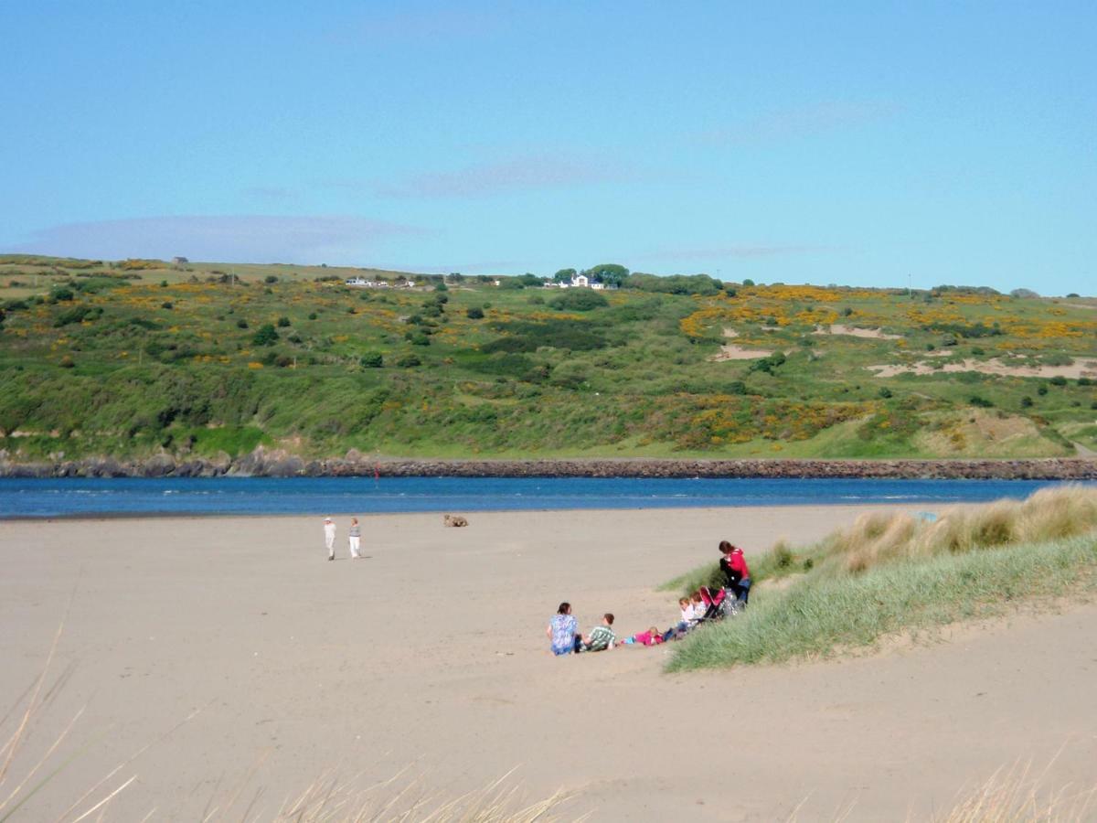 Cardigan Bay Holiday Park 외부 사진