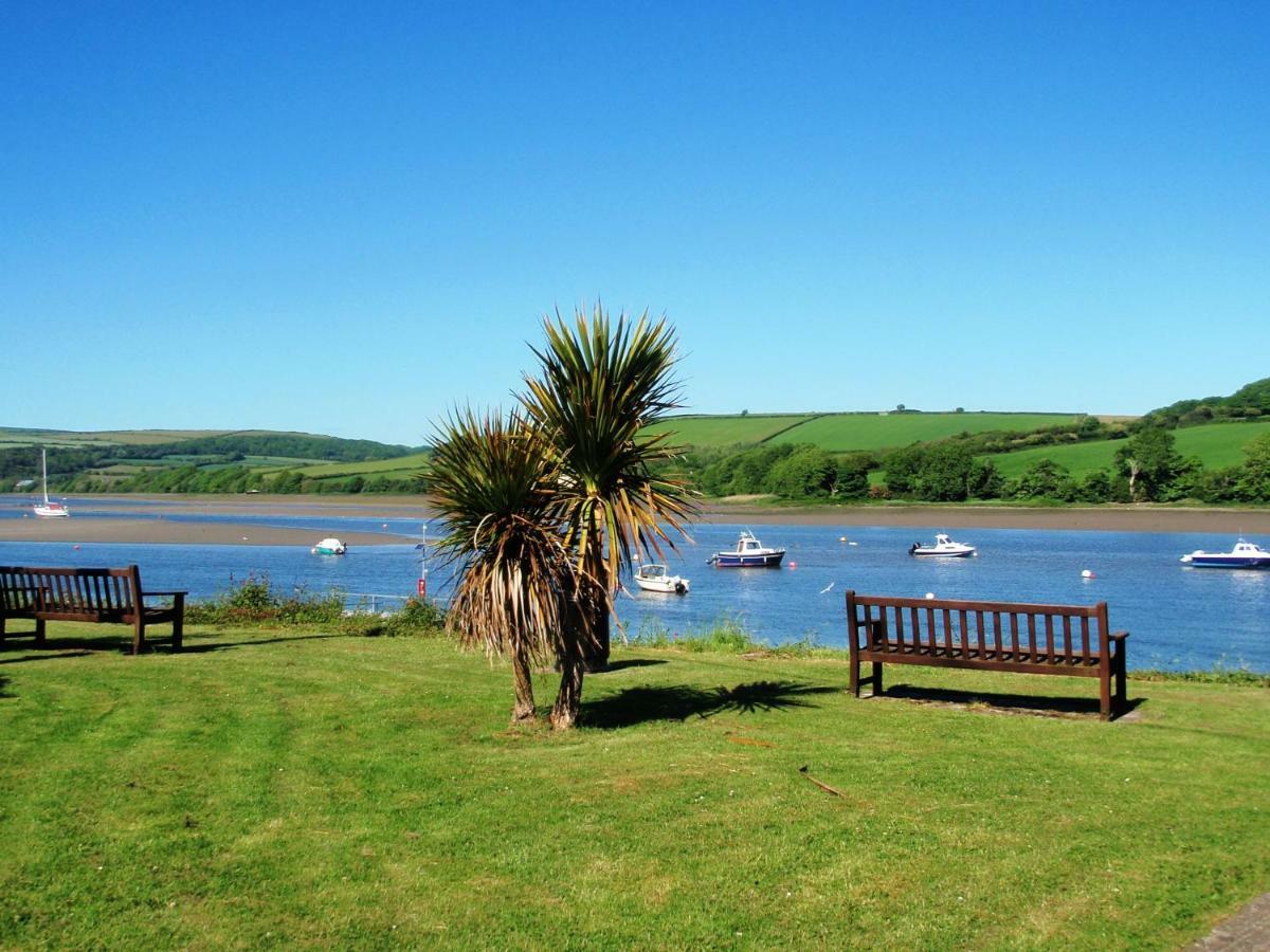 Cardigan Bay Holiday Park 외부 사진