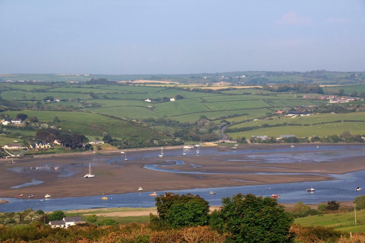 Cardigan Bay Holiday Park 외부 사진